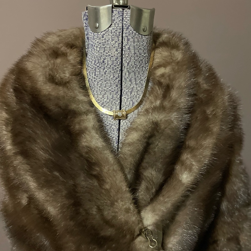 Necklace - Picture 4 of 4